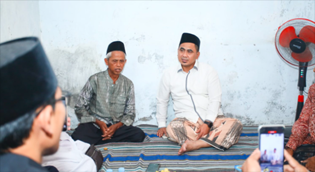 Viral Guru Tampar Murid! Ternyata Berawal dari Murid Melempar Sendal Mengenai Peci Guru, LSM Datang Minta Uang Damai Rp25 Juta